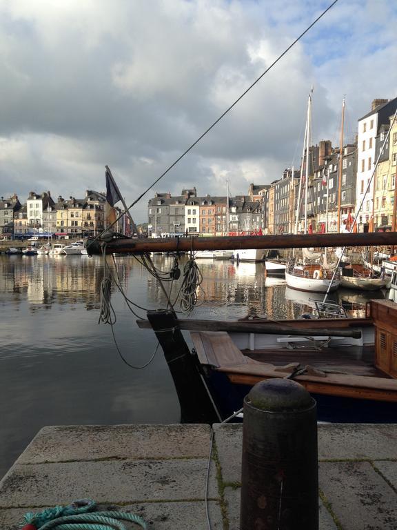 Appartement Galerie Honfleur Exterior photo